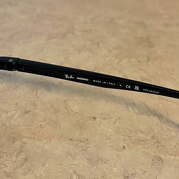 RAY-BAN  Black  Chromance sunglasses POLARIZED NWT - Picture 4 of 5